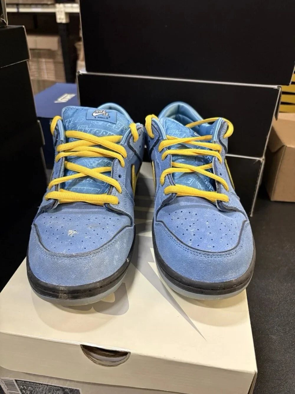 WORN Men’s Nike SB Nike Dunk Low Powerpuff Girls Bubbles FZ8320-400 Size 11.5